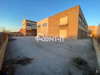 Nave industrial en Les Planes. Nave aislada de 3.500 m2 en sant joan despí