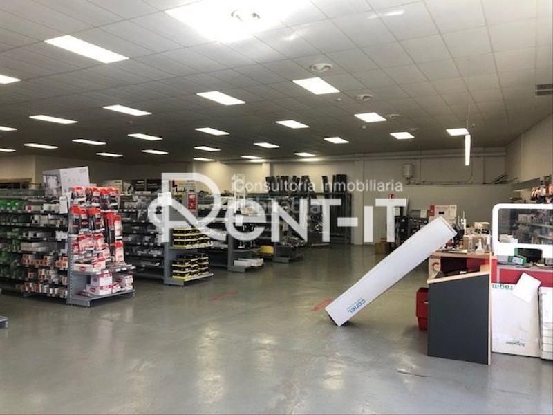 Foto b69ea6fb-0b95-400d-b576-4dfad156932a. Lloguer nau industrial a Casablanca Sant Boi de Llobregat
