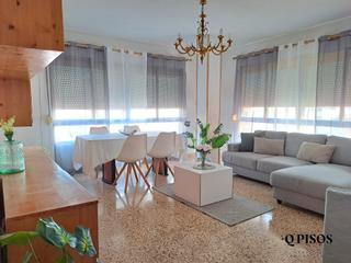 Flat in Carrer Músic Josep Balaguer 21