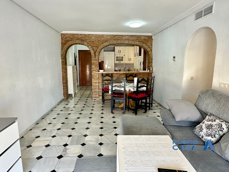 Foto ebbad52a-aea3-44fc-a4ac-121a0a9f7349. Lloguer pis amb aparcament a Centro ciudad Fuengirola