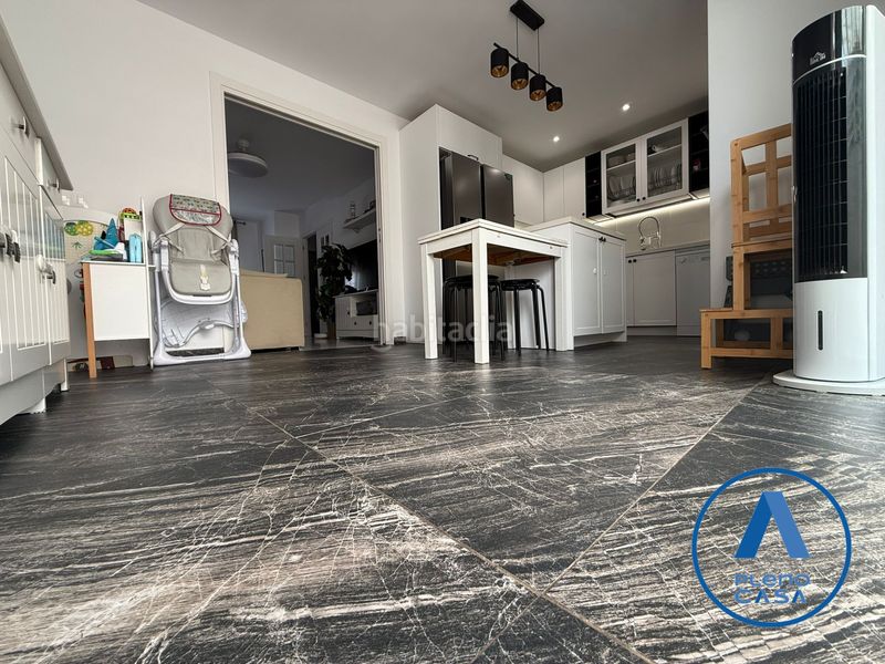 Foto e5371a16-aa38-49f2-a792-2b5769db225a. Casa aparellada a Centro Mijas