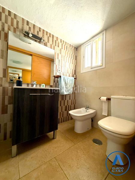 Foto e64af917-e2b9-479e-9e3f-dcd89170440f. Casa aparellada a Centro Mijas