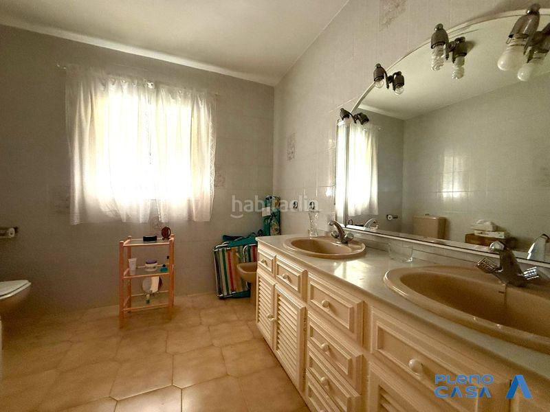 Foto 8ec482fa-d504-47b6-a85a-103986a4bdac. Casa adossada a Centro ciudad Fuengirola