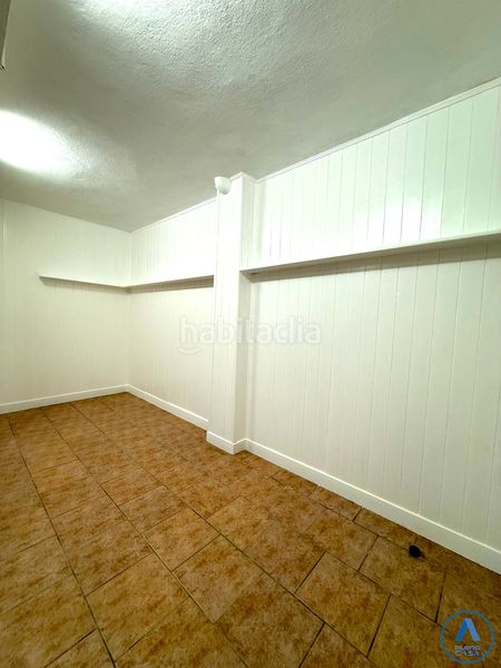 Foto 9799ac66-a50e-4c98-b801-c18bc4260f6d. Local comercial a Centro Mijas