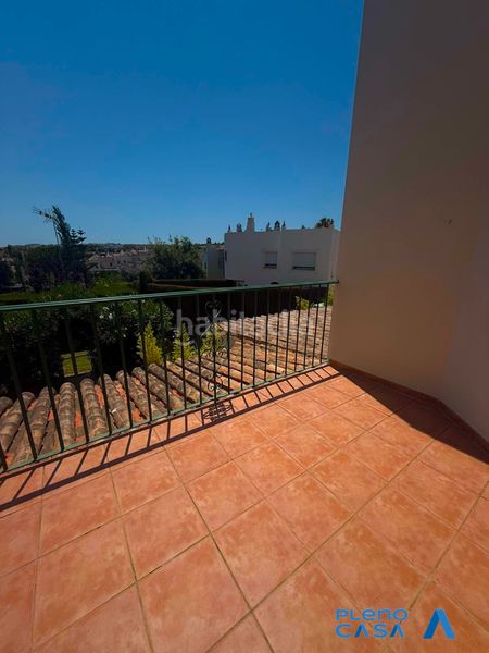 Foto 414d512a-f3d9-40d8-a32f-c1d14b49f0b2. Casa adossada amb xemeneia piscina a campo de Mijas Mijas