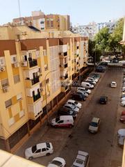 Pis  Barriada almenas. Piso en venta en sevilla