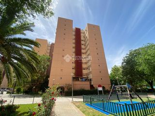 Pis a Pino Montano - Consolación. Piso en venta en sevilla