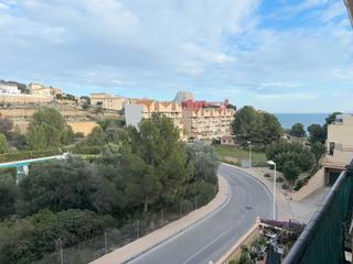 Apartament a Partida manzanera 47. Piso en residencial tranquila con piscina y parking