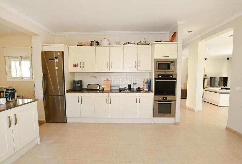 Foto 9cc8d2cc-3533-42d3-adf9-9311279e8539. House with pool in La Empedrola Calp