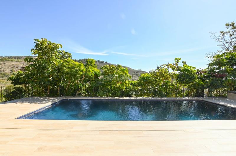 Foto b9291152-b927-4b59-82a8-8d9f3dee11be. House with pool in La Empedrola Calp