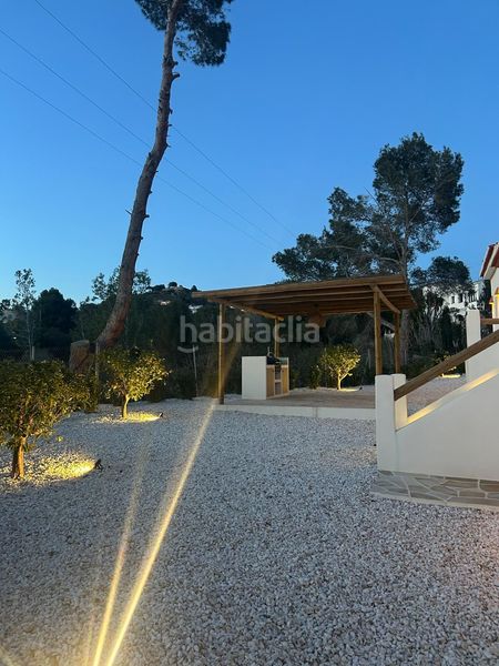 Foto 19e6bbde-c2ee-4bb3-af93-e414a2d0f50e. Casa amb piscina a La Empedrola Calp
