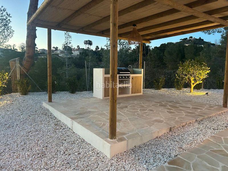 Foto 9eb80efe-82bb-4f17-afc6-562c8d9828ce. Casa amb piscina a La Empedrola Calp