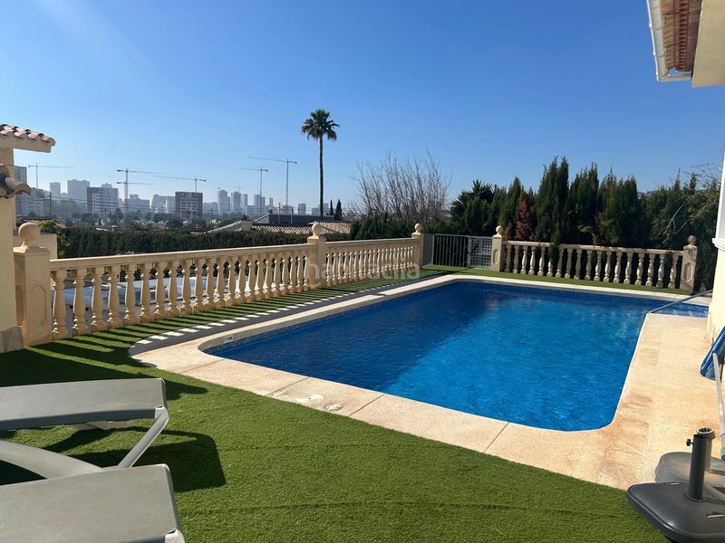 Foto 03f69577-3164-4c4c-8419-d08bc73374e2. Casa amb piscina a Carrió - La Merced - Los Pinos Calp