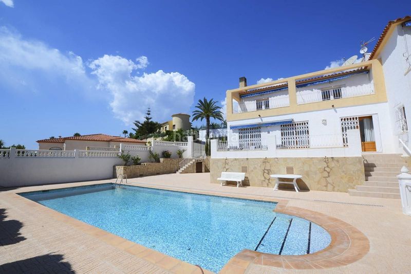 Foto a973473b-8257-4926-97cf-e44eba3ce369. Casa amb piscina a Marisol Park - Ortembach - Los Almendros Calp