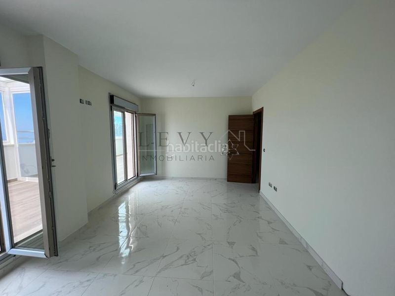 Foto 436d9f78-62f5-4211-b57a-4365724c99ab. Piso en El Pinillo Torremolinos
