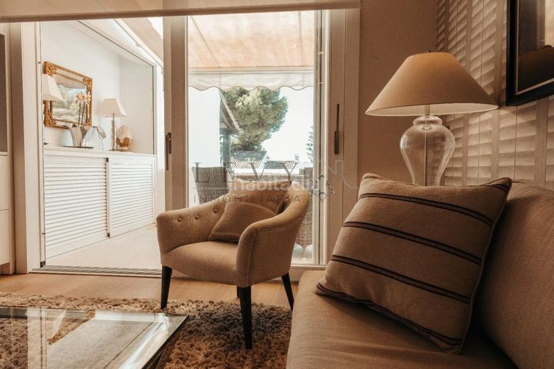 Foto 0e35e519-d90a-4a9e-ad77-d20fc6547a04. Apartament amb calefacció aparcament piscina a Puente Romano Marbella