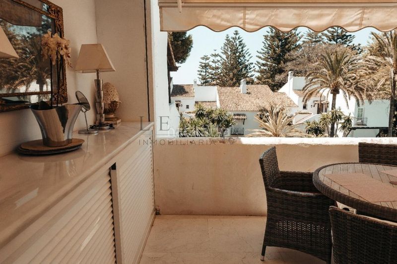 Foto 28220547-4069-4d9f-a8a9-3ff48382e5e3. Apartament amb calefacció aparcament piscina a Puente Romano Marbella
