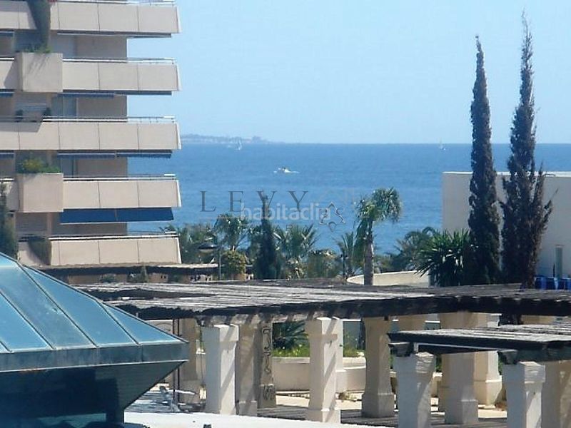 Foto 34fe106d-6c77-48ef-93eb-138f415a0d1a. Piso en Puerto Banús Marbella