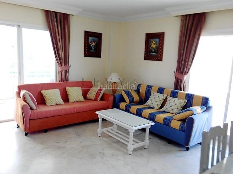 Foto 89f366da-ac4b-4e8a-a10d-559425b04c2a. Piso en Puerto Banús Marbella