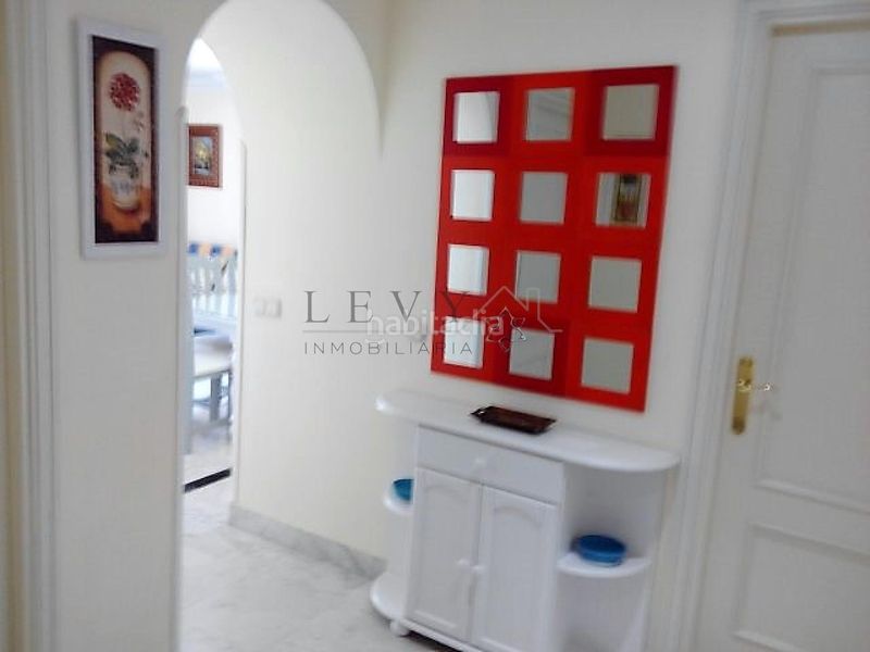 Foto a6fb2617-301c-4bbe-b1aa-a176861bbbd3. Piso en Puerto Banús Marbella