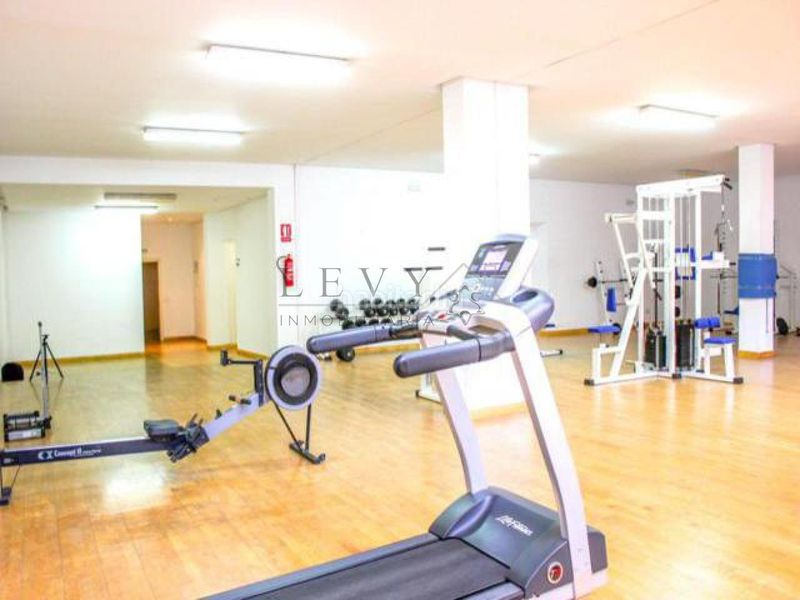 Foto e40d9b0a-36ed-4513-872e-7c63fb7992c1. Piso en Puerto Banús Marbella