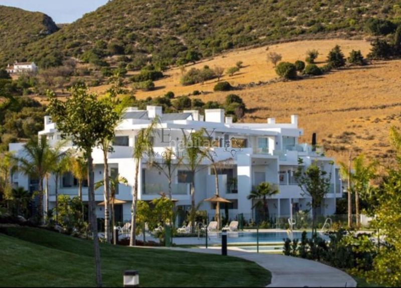 Foto 3905cdaf-ae5f-4fb9-961a-3f8b21647c5c. Flat with heating parking pool in Casares pueblo Casares