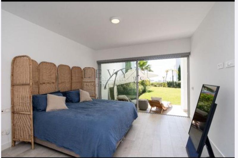 Foto a36f2f43-6a2c-46a8-acca-5ac77625176f. Flat with heating parking pool in Casares pueblo Casares