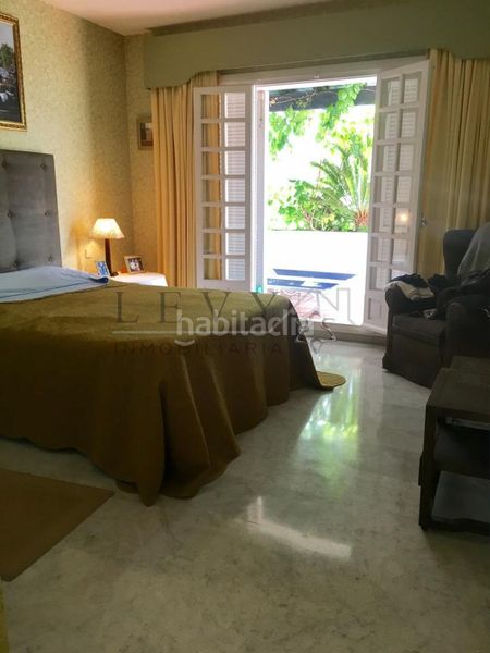 Foto 2b107e4d-f19a-4232-8dbf-466a15b7747c. Apartament amb calefacció aparcament piscina a Puente Romano Marbella