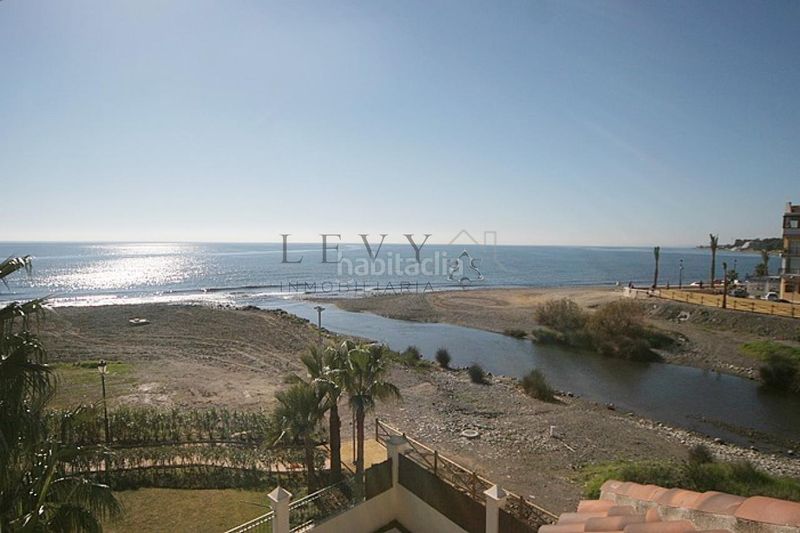 Foto 2f9e0a84-dbd9-48f9-a8fb-f1866498123c. Chalet en Puerto Banús Marbella