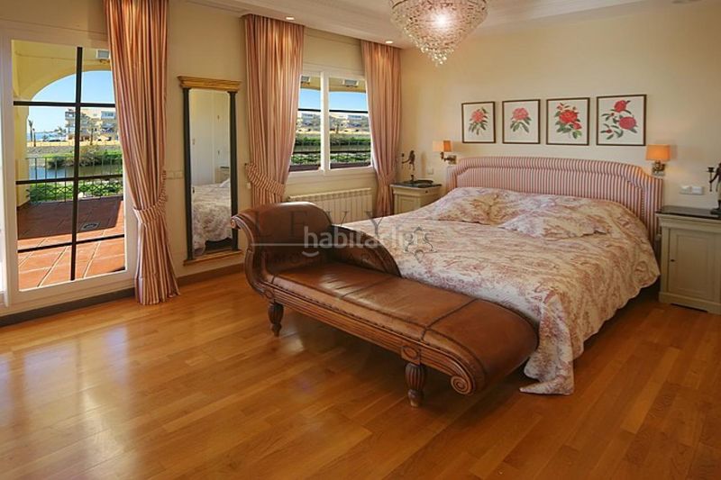 Foto 5b41c48f-39ab-4bdc-91c3-146b2eafa78b. Chalet en Puerto Banús Marbella