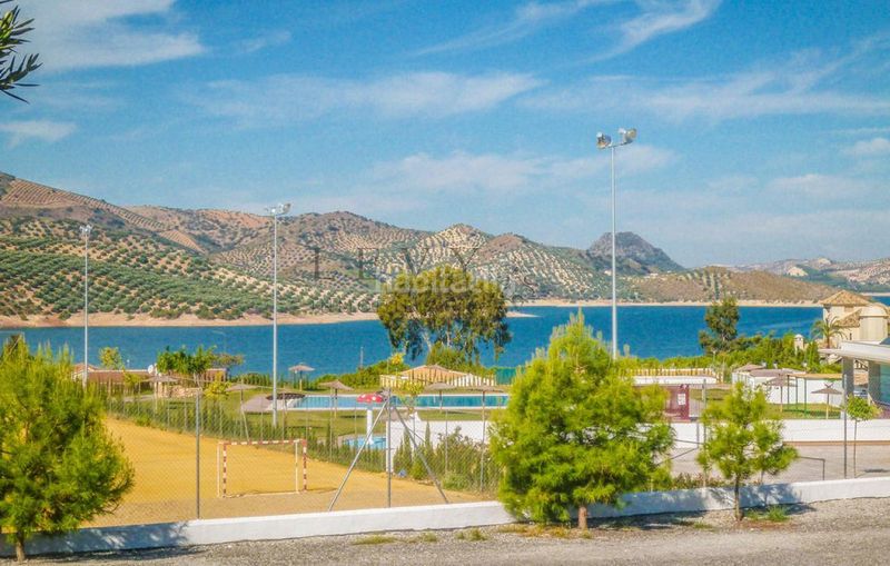 Foto cdb2e040-455f-4ab6-b98e-63cf26b710f3. Casa amb calefacció aparcament piscina a Iznájar