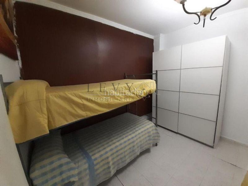 Foto b6c117e9-9c4c-4d02-94ff-b86a313ab998. Casa amb calefacció a Isaac Peral Melilla