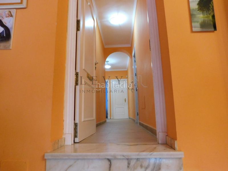 Foto 01a72ffe-0be6-4129-8750-e99317277b02. Casa amb calefacció aparcament a El Atabal Málaga