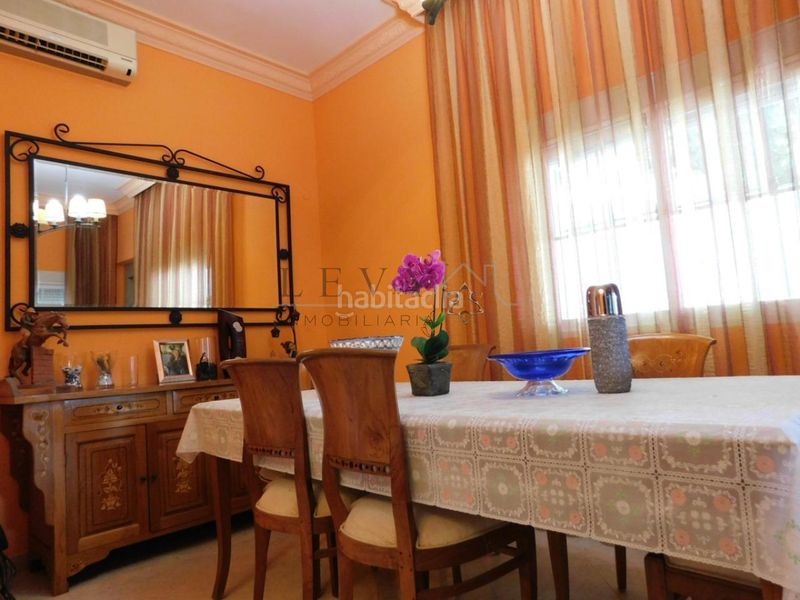 Foto 0f86942d-122a-4b04-adaf-a526b5625b85. Casa amb calefacció aparcament a El Atabal Málaga