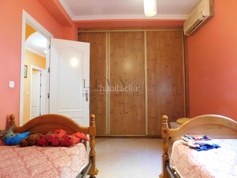 Foto 3a1227c9-f571-4eea-af13-c5c06ab7ada5. Casa amb calefacció aparcament a El Atabal Málaga