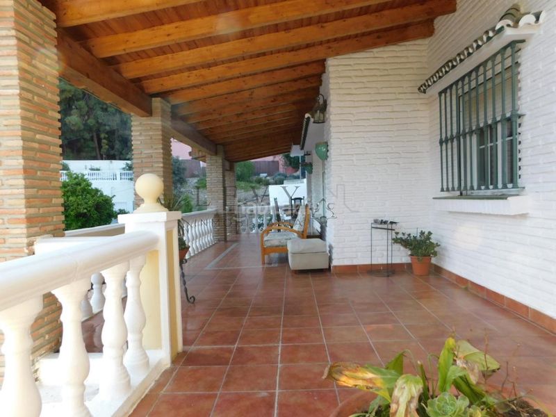 Foto 9cc03167-fbcd-4d7f-bfee-7fb7d53fc72c. Casa amb calefacció aparcament a El Atabal Málaga