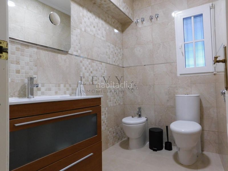 Foto d3073e2f-0171-4fb8-8c50-444ce21080a8. Casa amb calefacció aparcament a El Atabal Málaga