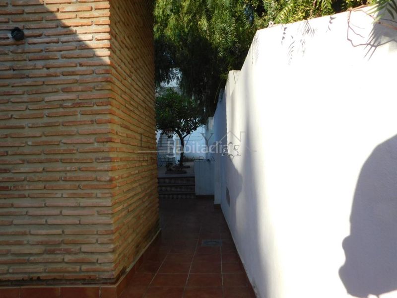 Foto d53415a0-52a6-45d8-b97d-07e118f8aaab. Casa amb calefacció aparcament a El Atabal Málaga