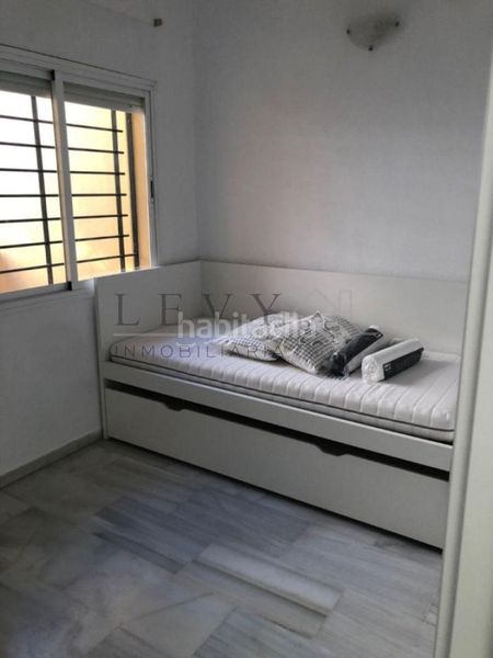 Foto a12b8633-c31f-486e-a598-f4d9fff59151. Casa amb calefacció a Conde de Ureña Málaga