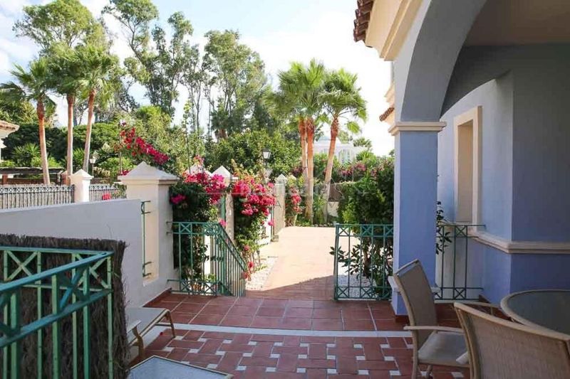 Foto 2866cb50-180a-48bd-88c3-15ecb6fe64fd. Casa en Puerto Banús Marbella