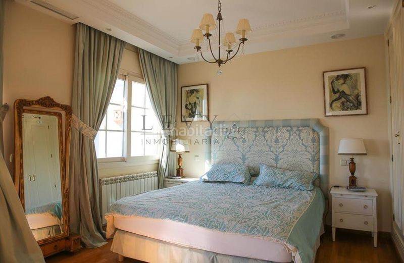 Foto e4d47593-efdc-4a30-9812-b00ad98d1995. Casa en Puerto Banús Marbella