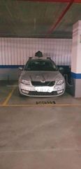 Car parking in Limonar