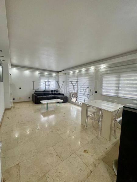 Foto fb98e4c9-6dd0-48ca-88c1-b297474200fa. Apartament amb calefacció piscina a Santa María Marbella