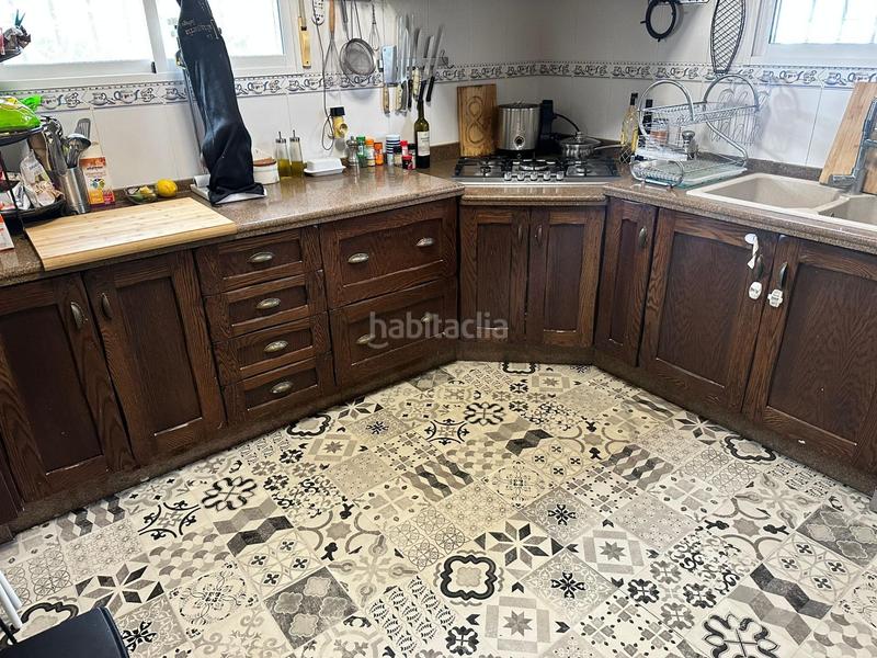 Foto b98c7f6f-247c-4173-9a3a-c166735920cd. Chalet avec piscine dans Villarrubia Córdoba