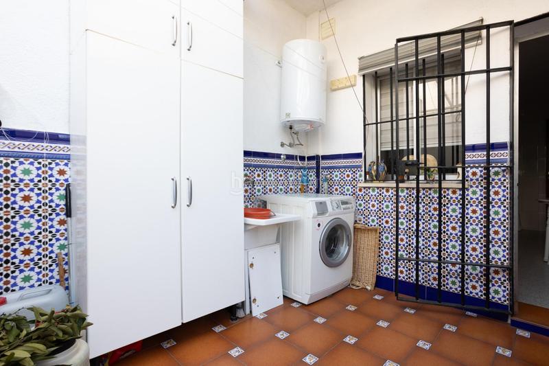 Foto 0fa0754a-851e-4526-9c49-2f3962aa6d0b. Reihenhaus mit parking pool in El Brillante -El Naranjo - El Tablero Córdoba