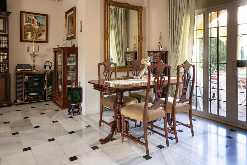 Foto a4ea72bb-dc00-49dc-adec-ba1345eb45ff. Reihenhaus mit parking pool in El Brillante -El Naranjo - El Tablero Córdoba