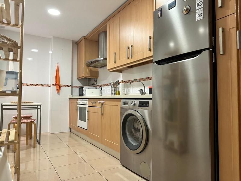 Foto f102ce6d-2e9f-452e-a4df-fab92e16f9d8. Location appartement avec parking dans Ciudad Jardín - Zoco Córdoba