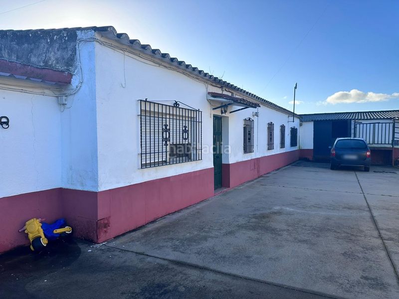 Foto 463feddf-a7ed-4eb0-9863-440d6dd07bc4. Masia amb aparcament piscina a El Higuerón Córdoba