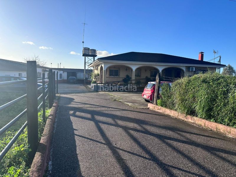 Foto a2ca7cb7-637a-4879-ac3b-ea2115283a10. Masia amb aparcament piscina a El Higuerón Córdoba