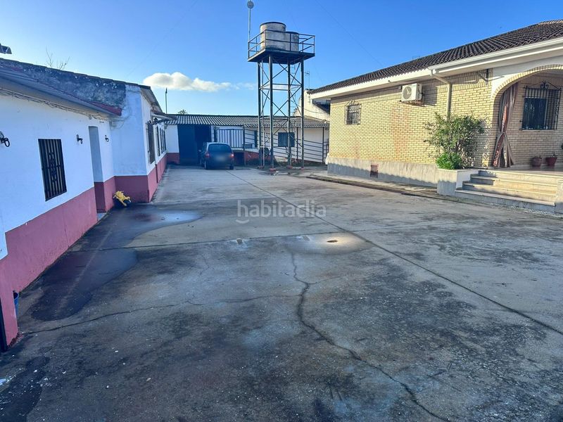 Foto bc6ffb9f-a44e-401f-85a5-b3824f4c9bfd. Masia amb aparcament piscina a El Higuerón Córdoba
